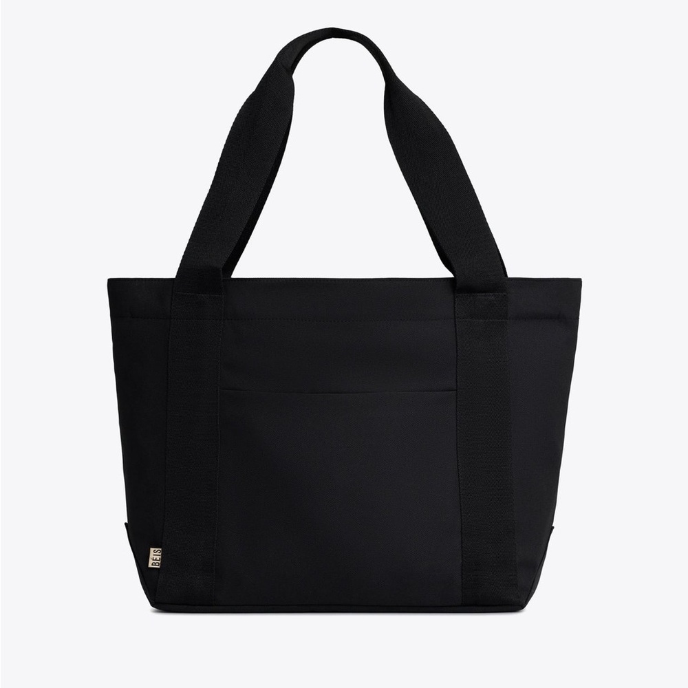 beis the BÉISics tote in black
